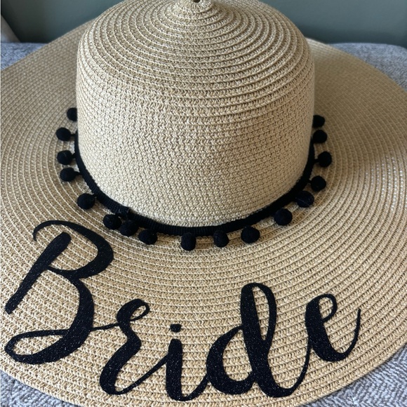 Bride hat - Picture 2 of 3